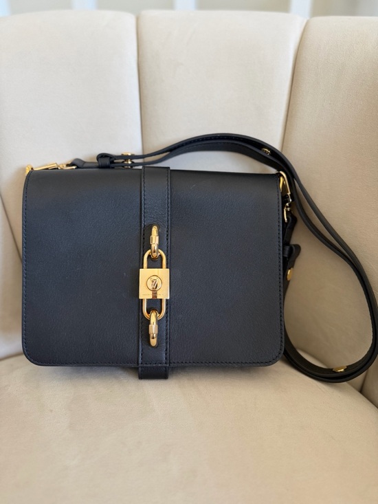 Louis Vuitton Handbags - Louis Vuitton Black Calfskin Rendez-Vous Adjustable Shoulder Strap Bag AuthPurse